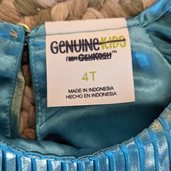 HP🌟Oshkosh Metallic pleated dress - Picture 5 of 6